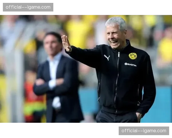 德甲防守反击战术演变：个人突破能力与团队配合的平衡